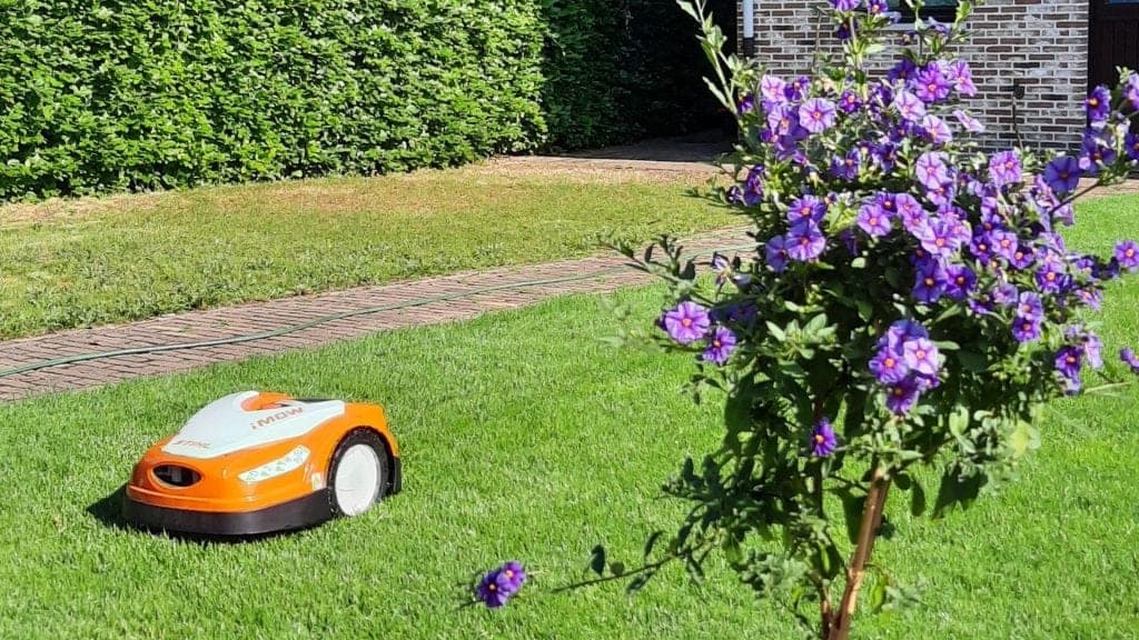 Stihl iMow 422