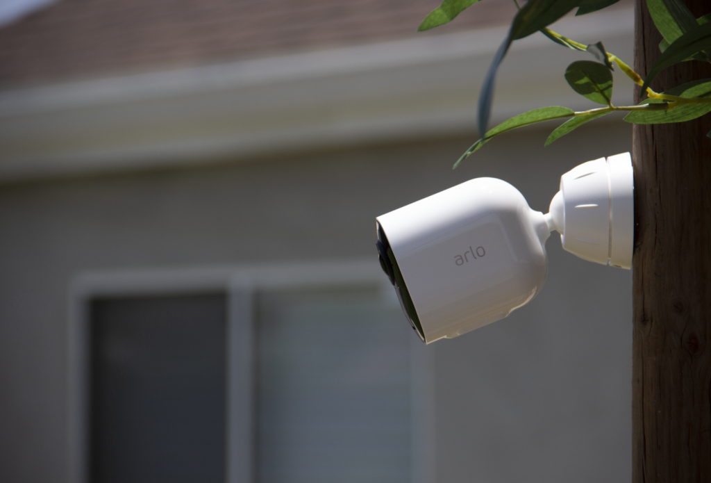 Arlo Ultra 2