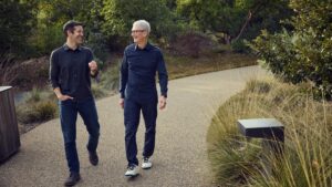 John Ternus & Tim Cook Apple